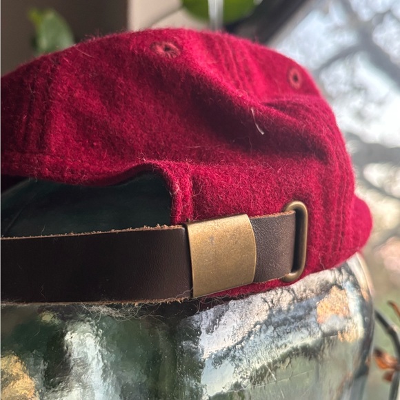 Volcom Maroon Wool Cap - Picture 4 of 5